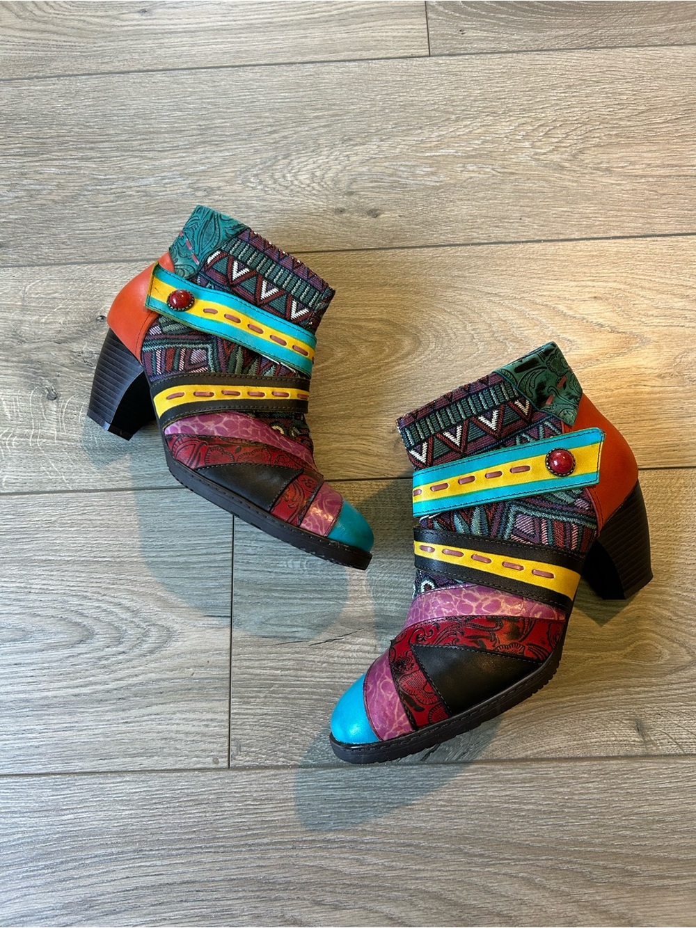 Socofy Colorful Leather and textile Booties Size Euro 42 / US Size 11 - Picture 2 of 10